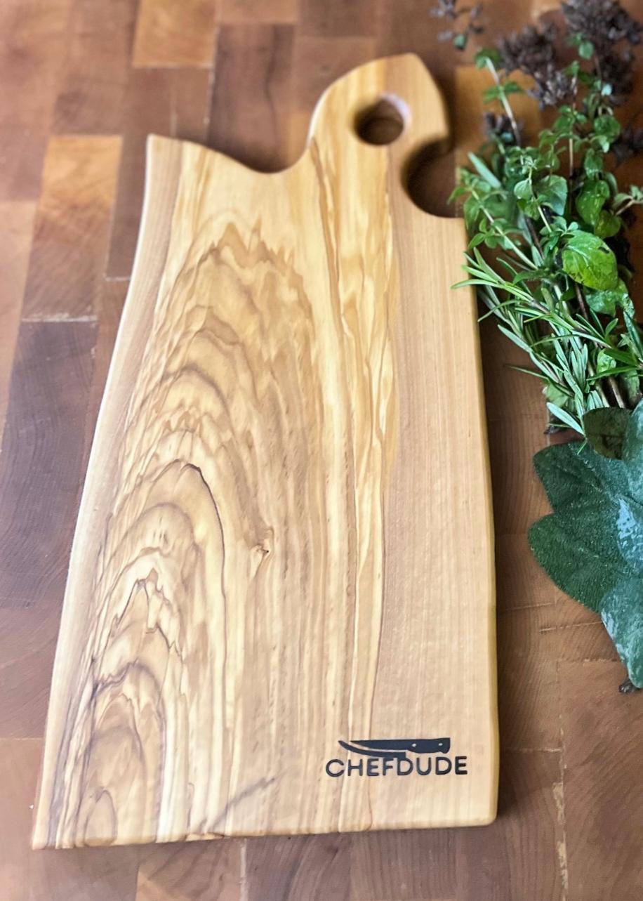 Olive Wood Cutting Board with Handle - Chefdude Boards