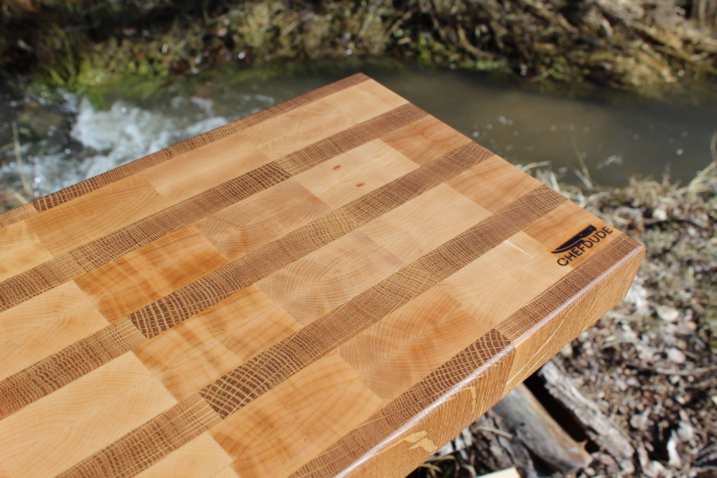 Durable End-Cut White Oak and Maple Cutting Board A