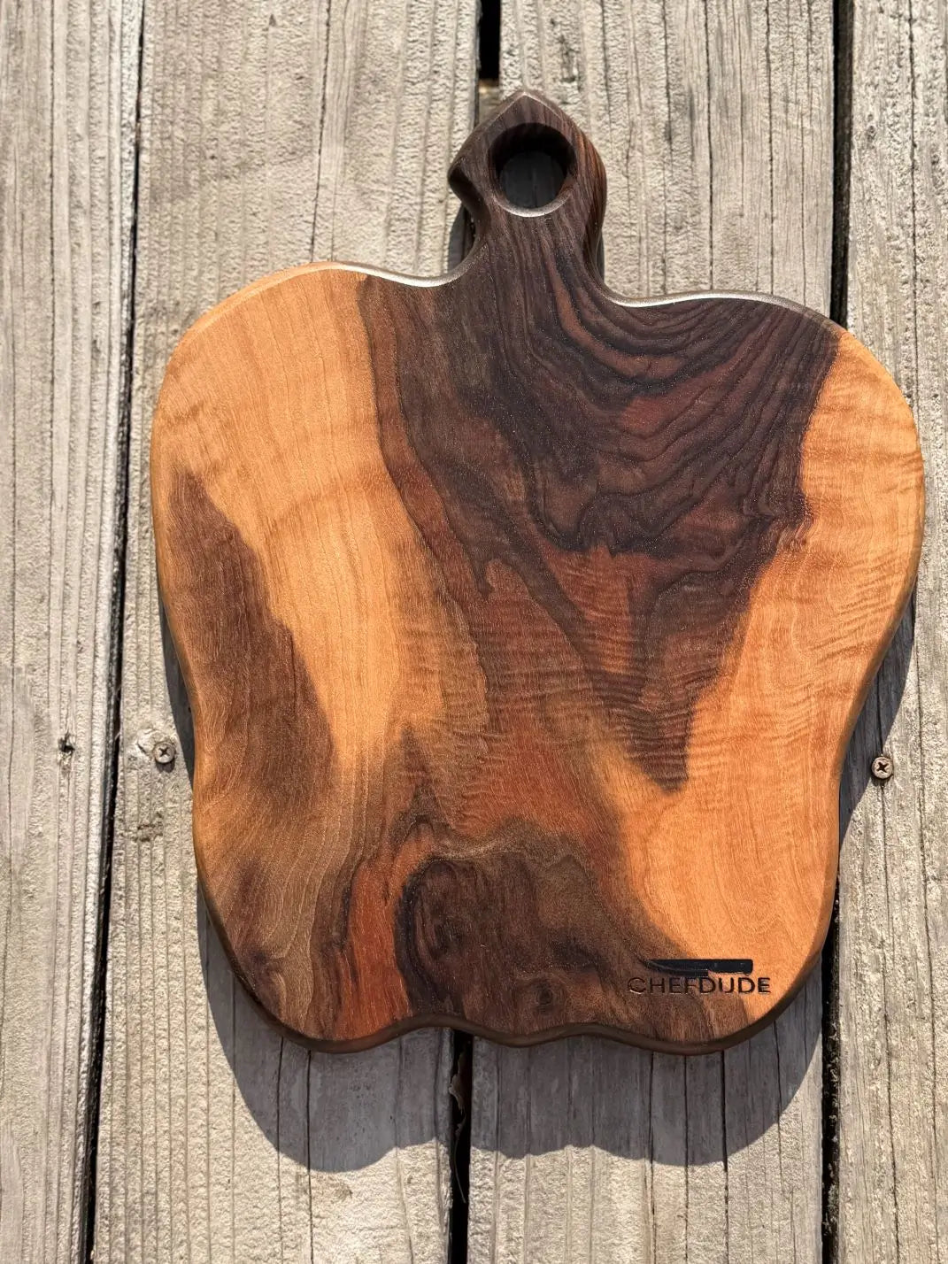 English Walnut Apple Serving Board – Heartwood & Sapwood
