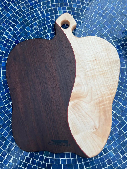 Apple-Shaped Cutting Board – Handcrafted from Premium Hardwoods - Chefdude Boards