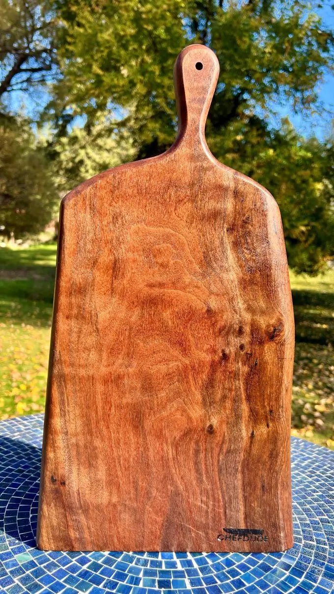 Black Walnut Bell Jar Serving Board – Live Edge - Chefdude Boards