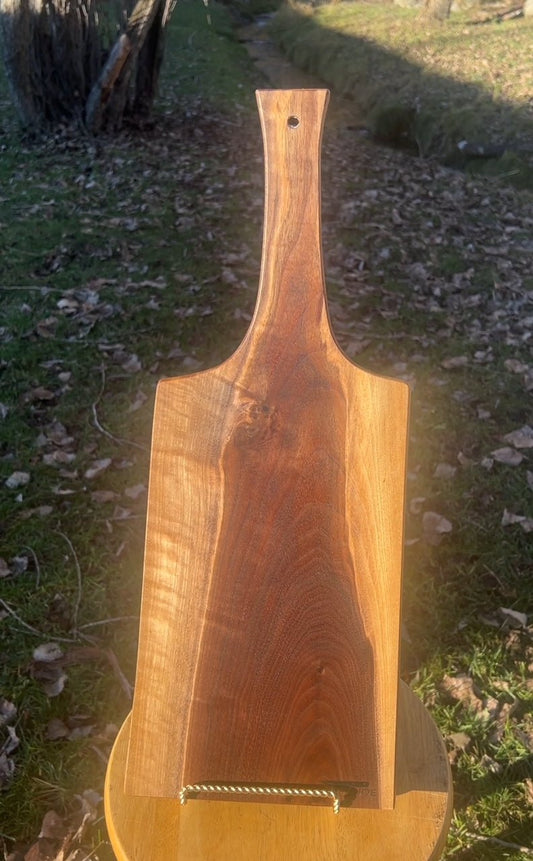 Black Walnut Charcuterie Board with Long Handle & Live Edge - Chefdude Boards