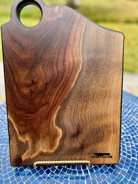 Black Walnut Charcuterie Board with Yaki Sugi Edge and Circle Handle - Chefdude Boards