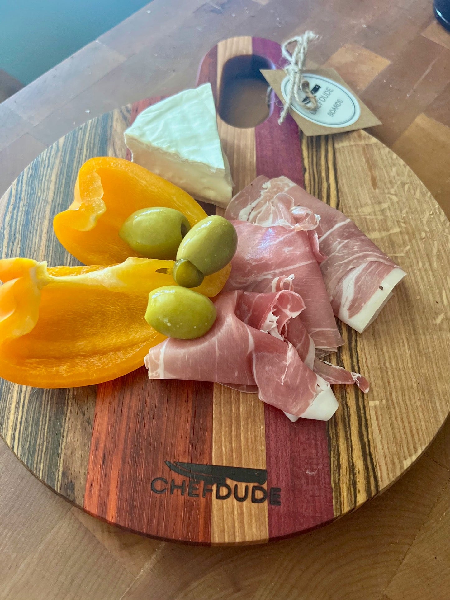 Compact Circular Cutting Board – Chef - Crafted Quality, Travel - Ready Size - Chefdude Boards