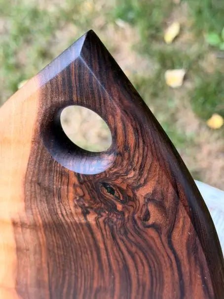 English Walnut Teardrop Charcuterie Board — 19.25" - Chefdude Boards