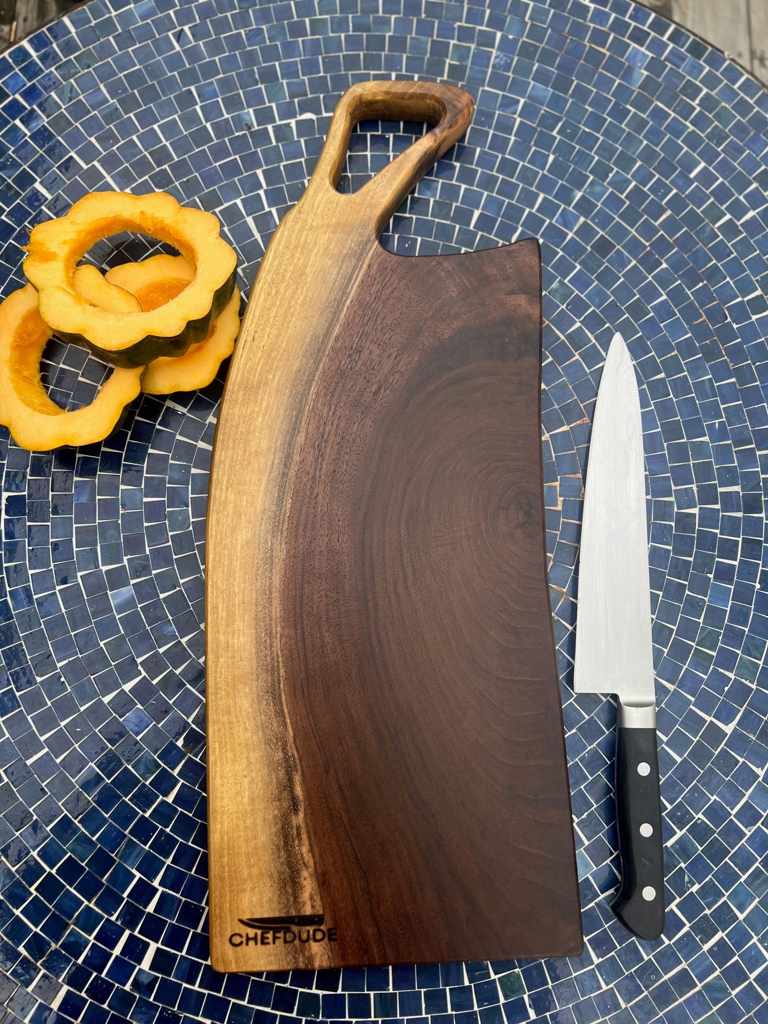 Handcrafted Black Walnut Cutting Board with Live Edge and Sap Wood – Curved Triangular Handle - Chefdude Boards