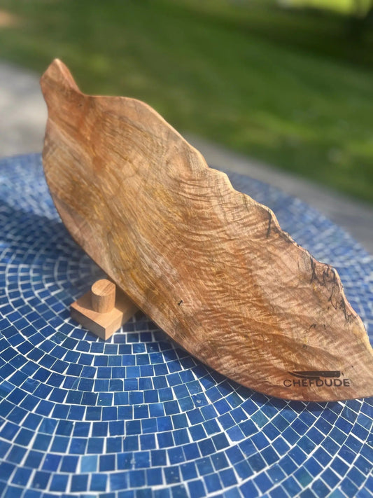 Leaf Study 13: Featherlike Figured Maple Leaf - Chefdude Boards