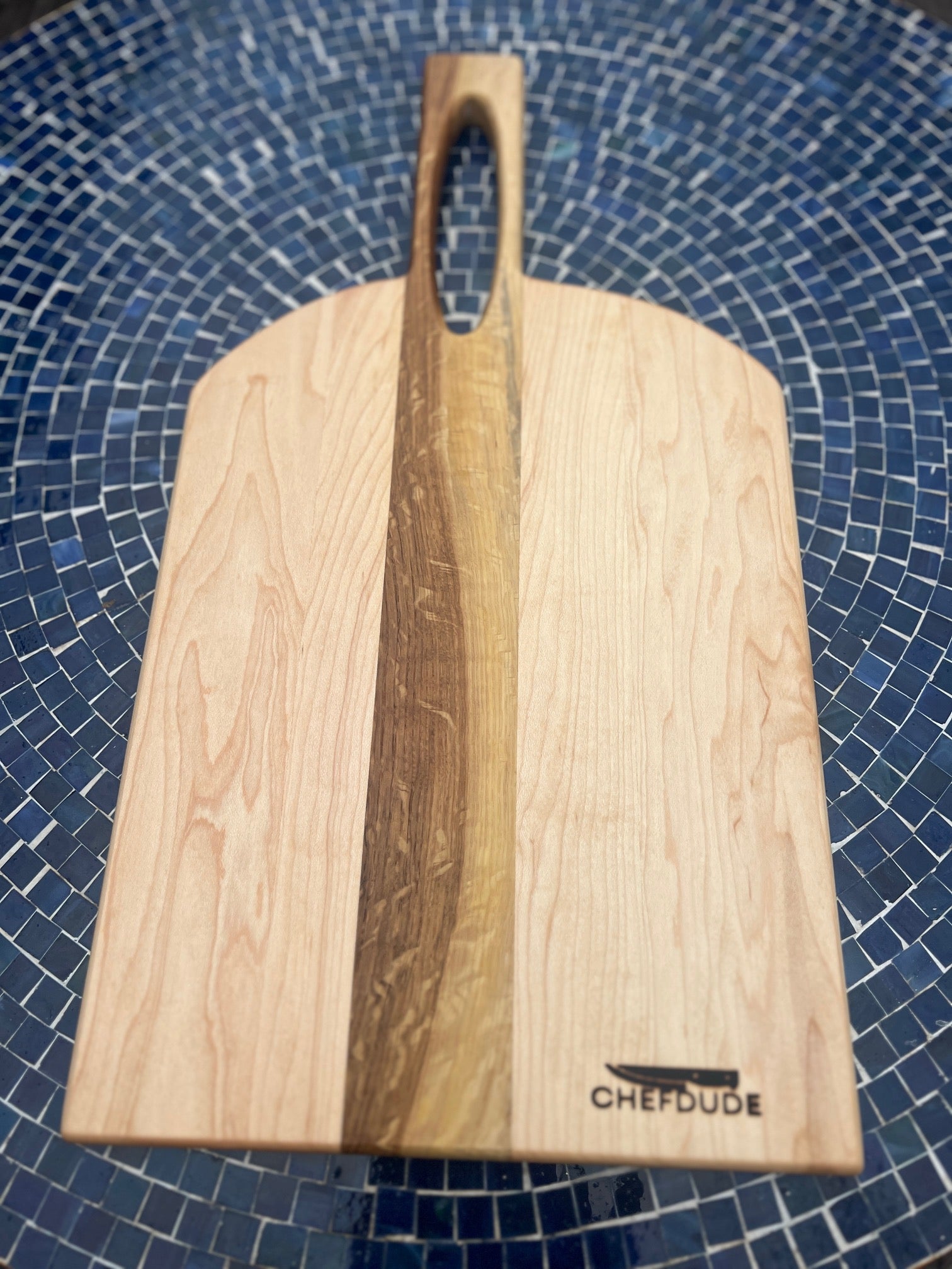 Maple & White Oak Bread Board with Distinctive Handle - Chefdude Boards