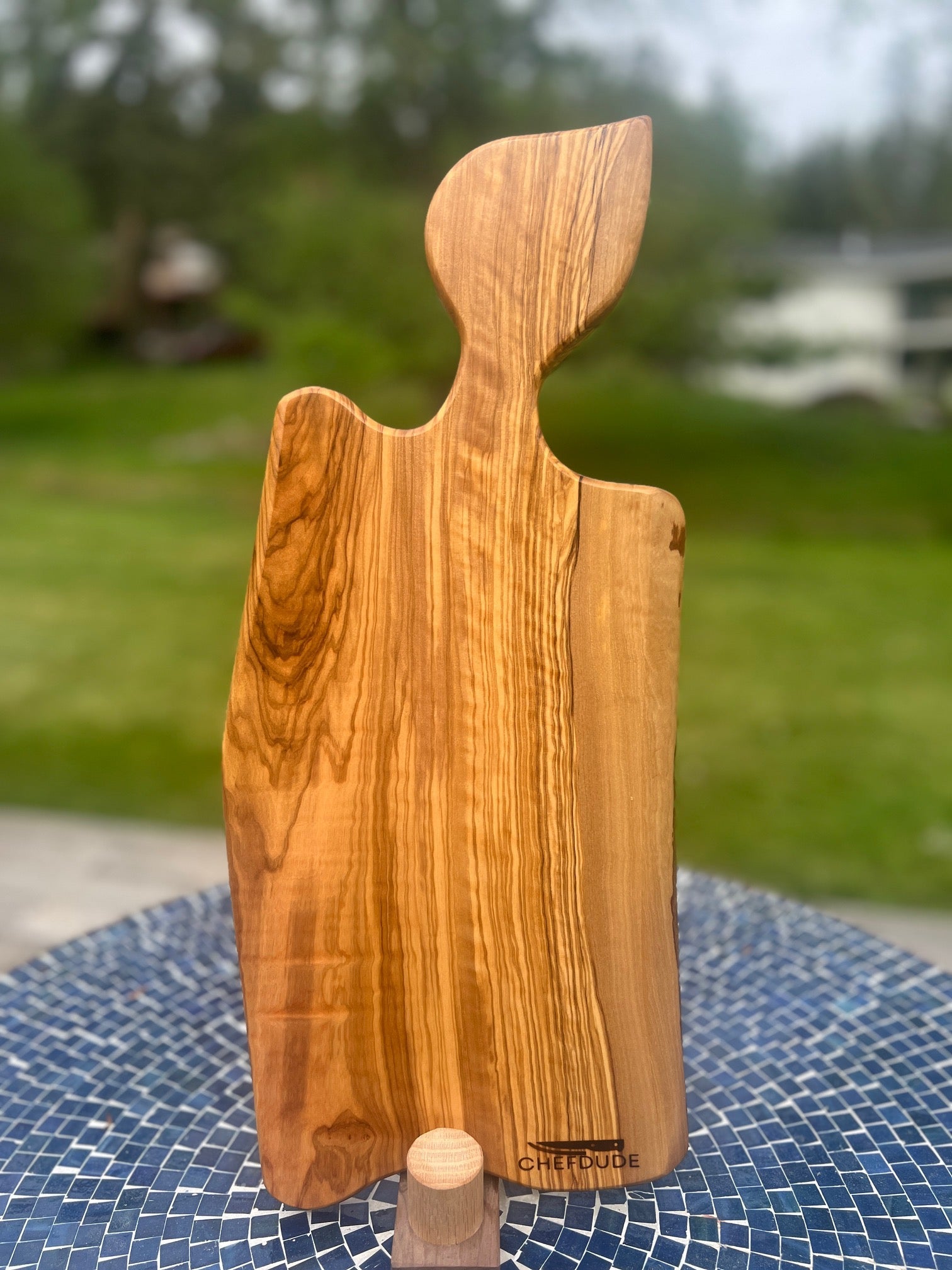 Olive Wood Board with Leaf Handle - Chefdude Boards