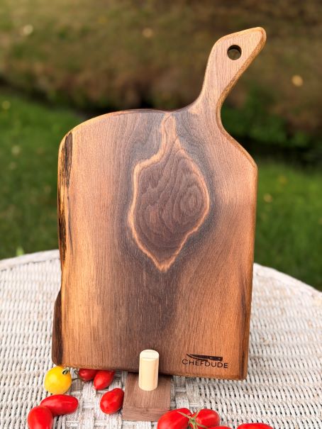 Oregon Black Walnut Live Edge Serving Board with Offset Handle — 16" - Chefdude Boards