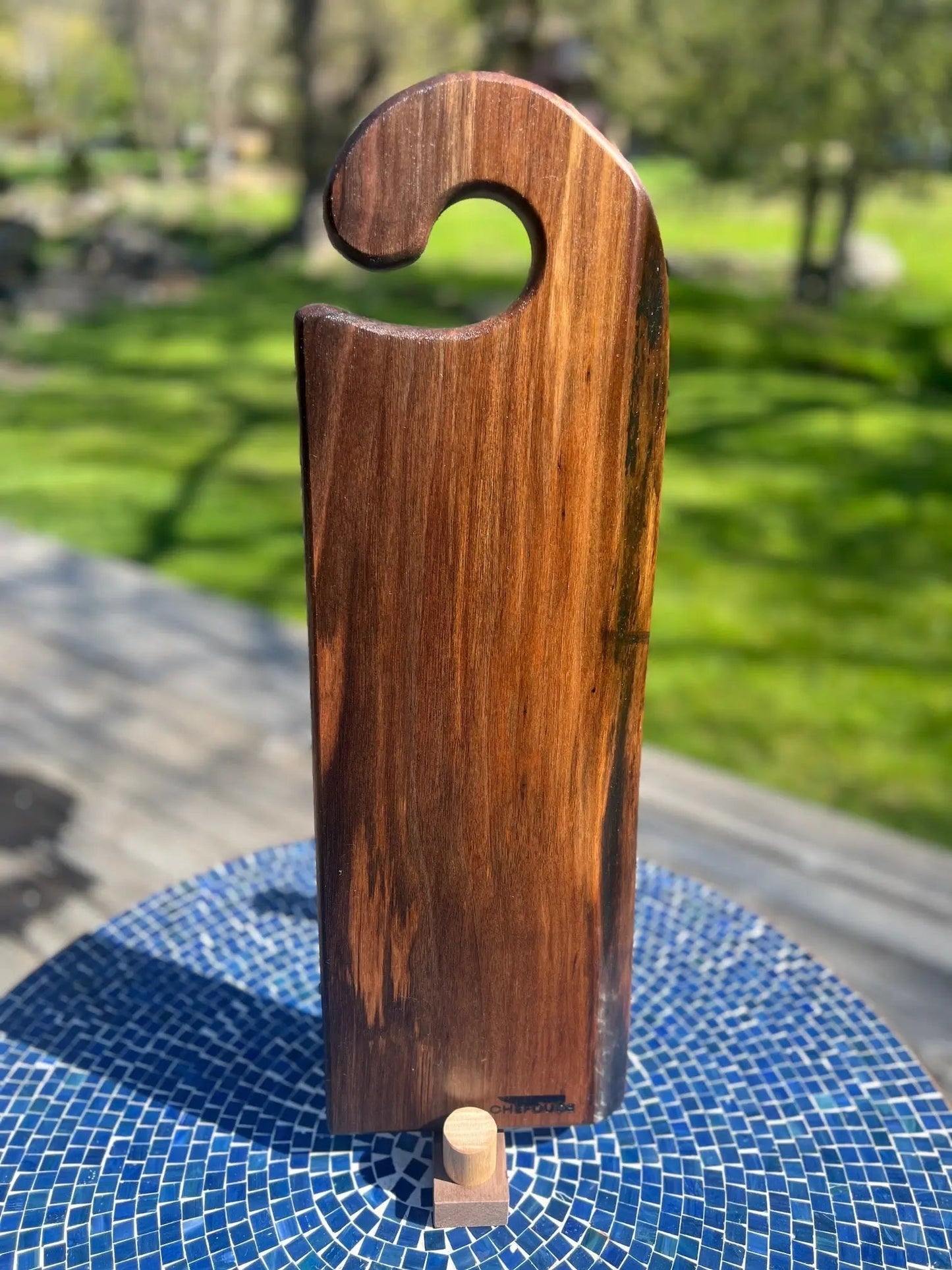 Oregon Black Walnut Serving Board with Gooseneck Handle - Chefdude Boards