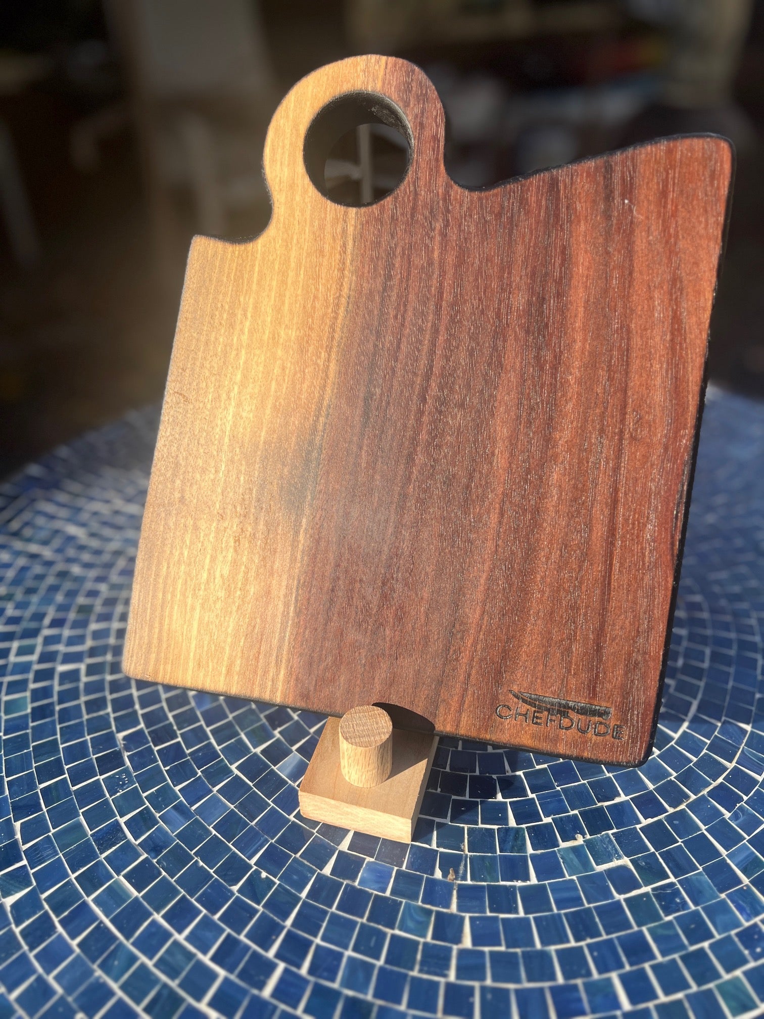 Rustic Black Walnut Board with Sapwood Accents - Chefdude Boards