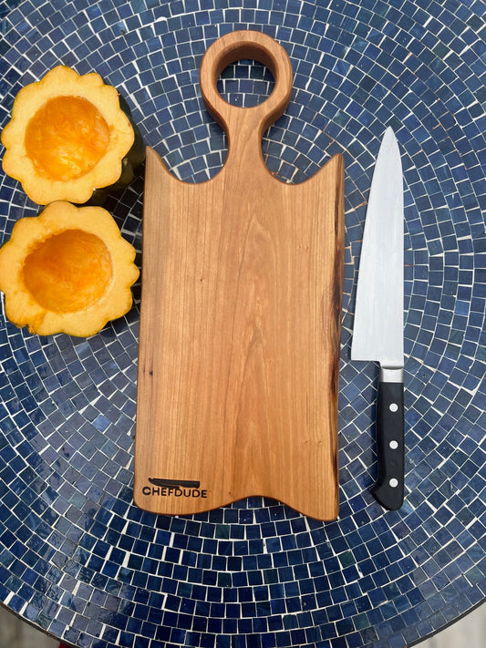 Rustic Cherry Wood Cutting Board with Ring Handle – Handcrafted & Stylish - Chefdude Boards