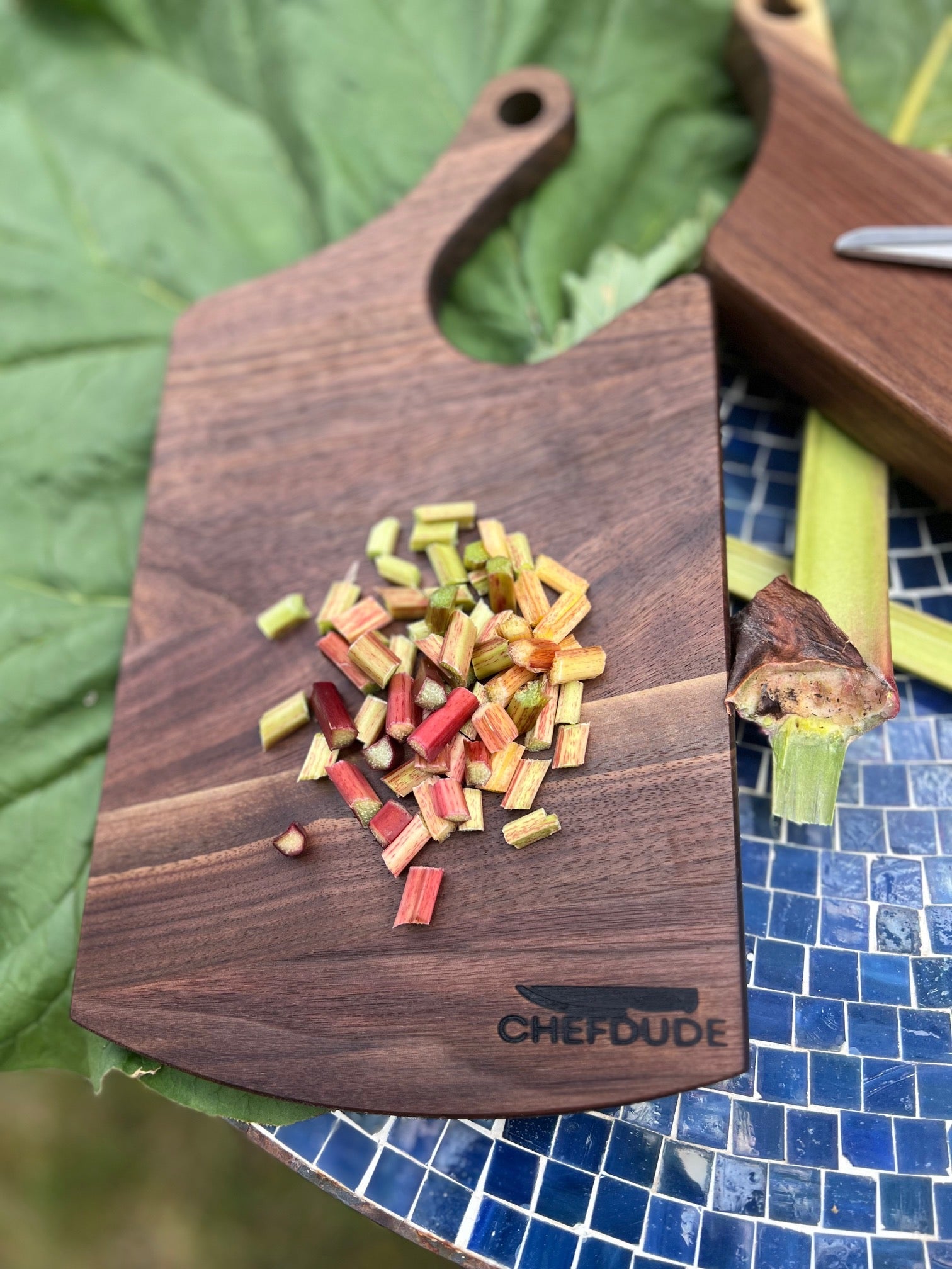 Small Rustic Walnut Cutting Board with Built - In Handle - Chefdude Boards
