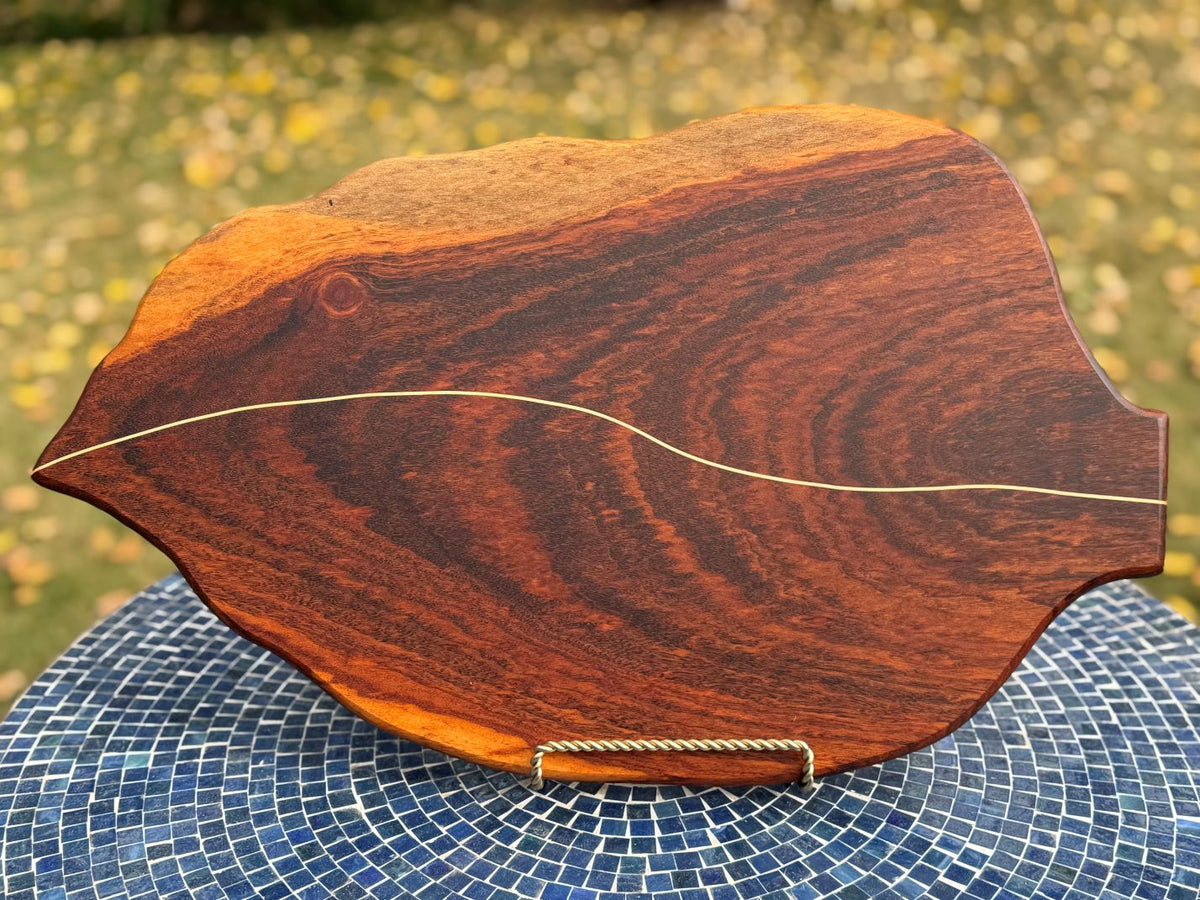 Tigerwood Leaf Serving Board – Maple Vein - Chefdude Boards