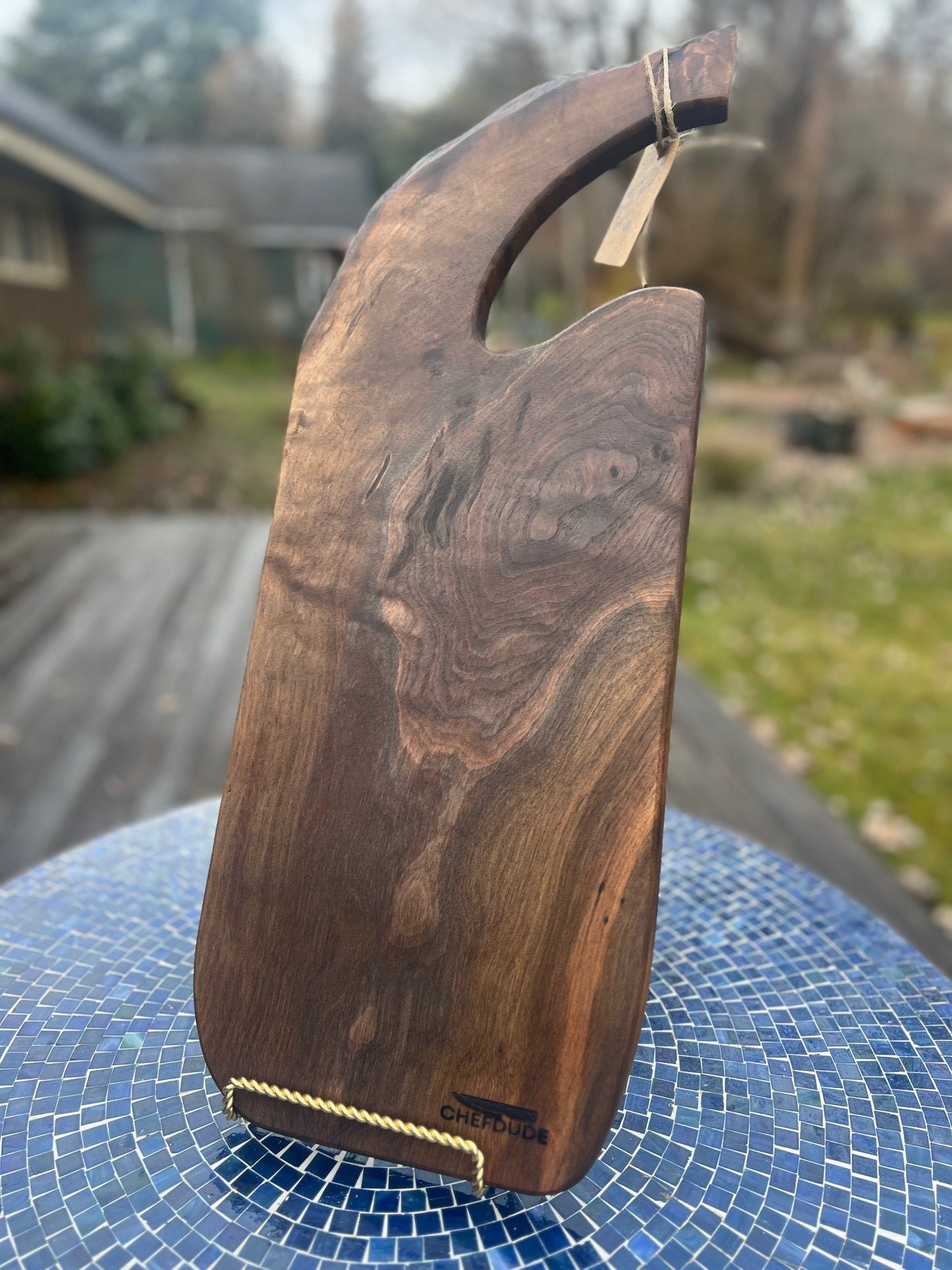 Uniquely - Shaped Black Walnut Board with Built - in Handle - Chefdude Boards