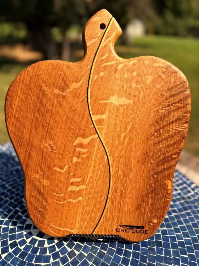 Quarter-Sawn White Oak Apple Board with Woven Wood Accent